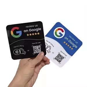 Tarjeta NFC y QR de Grupo Klikka para dejar reseñas en Google